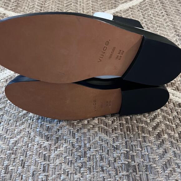 VINCE. Cecyl Chelsea Boot sz 6.5M - Picture 7 of 8